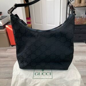 Pre-loved Gucci Black GG Canvas Shoulder Handbag
